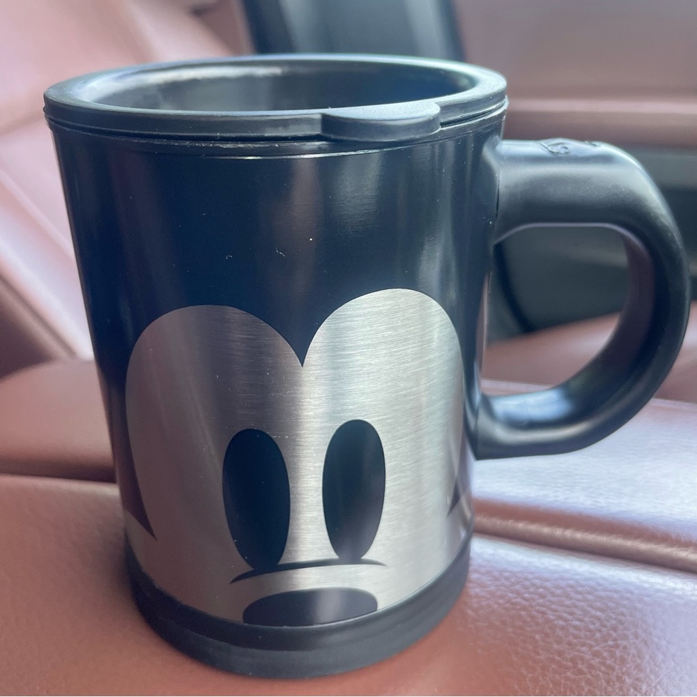 Disney Mickey Mouse Self Stirring Mug 12 Ounce Coffee Tea